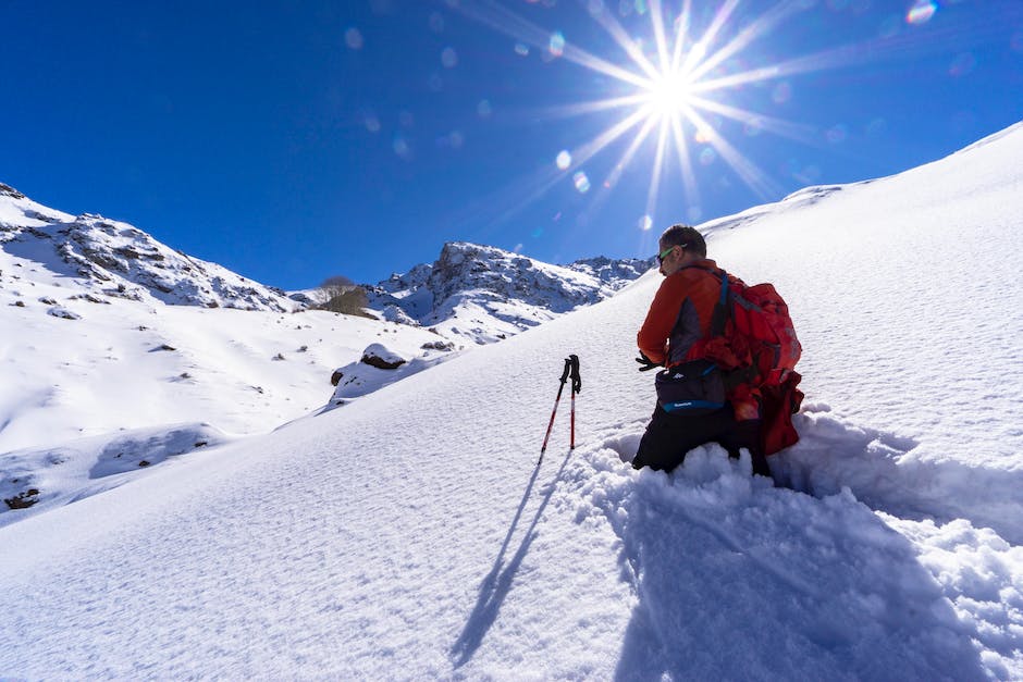  Geschwindigkeitsbeschränkungen mit Schneeketten